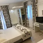 Hotell Adria