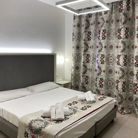 Adria Hotel 3*
