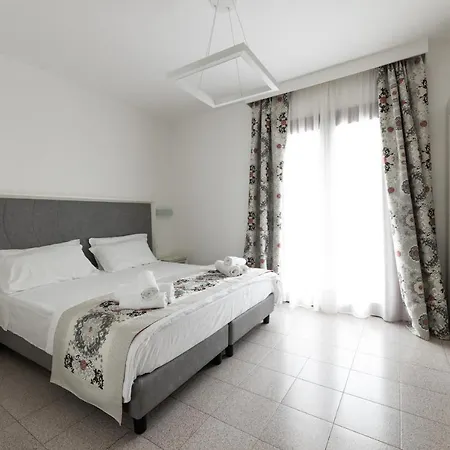 Ξενοδοχείο Adria 3*