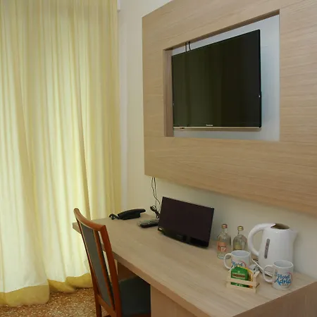 מלון Adria ליגננו סביאדורו