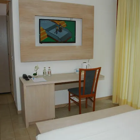 Hotel Adria 3*