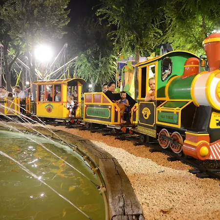 阿德里亚酒店 酒店