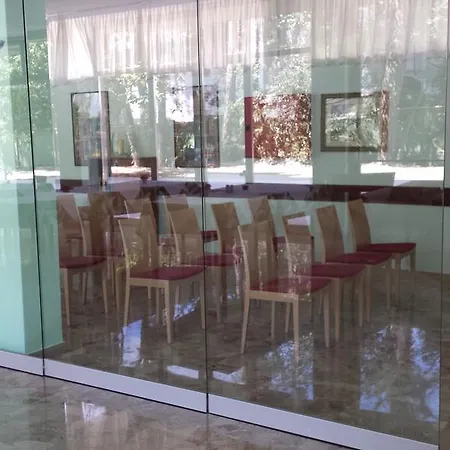 Hotel Adria 3*
