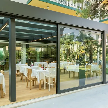 酒店 阿德里亚酒店 利尼亚诺萨比亚多罗